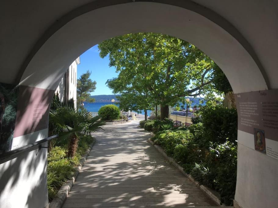 Ferienwohnung Nena In Crikvenica Kültér fotó