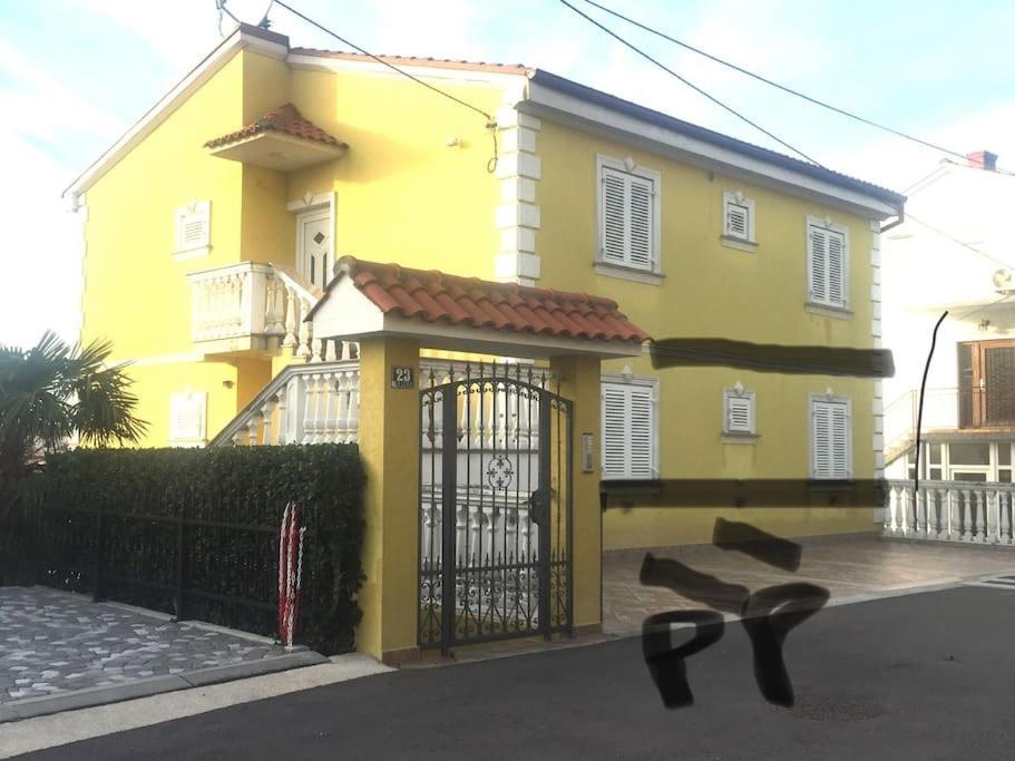 Ferienwohnung Nena In Crikvenica Kültér fotó